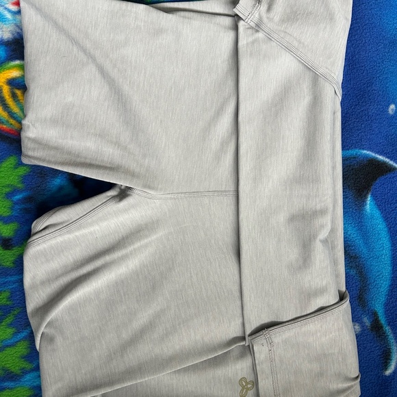 Aritzia Golden Foldover Butter Leggings in HEATHER GREY - Picture 5 of 6